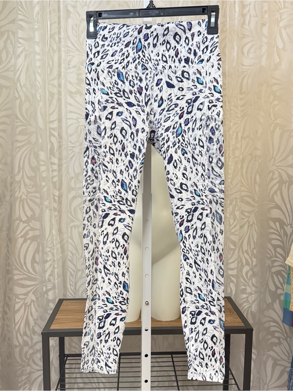 Fabletics Powerhold White Leopard-Print Women’s  Leggings